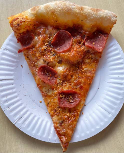 istock Delicious Pepperoni Pizza Slice 1471352119