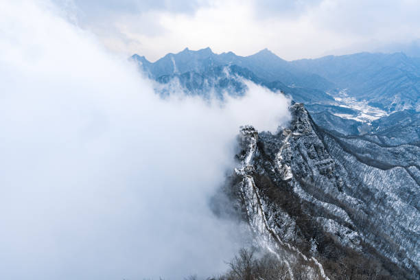 istock The Great Wall in snowing 1471387460