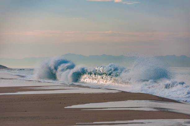 strand von bolonia - tarifa - cádiz - tarifa stock-fotos und bilder