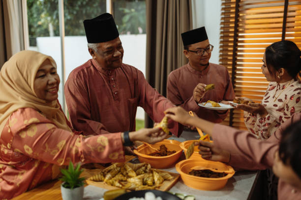 istock Muslim family celebrating Eid al-Fitr 1471414252