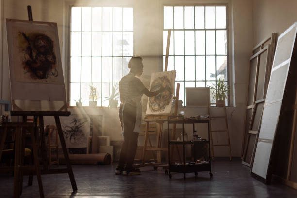 istock Passionate female artist 1471421041