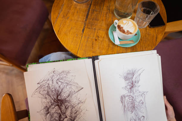 istock Artist woman contented with her artwork 1471423851