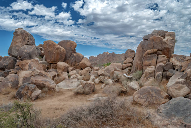 istock Rocks in the Desert 1471424852