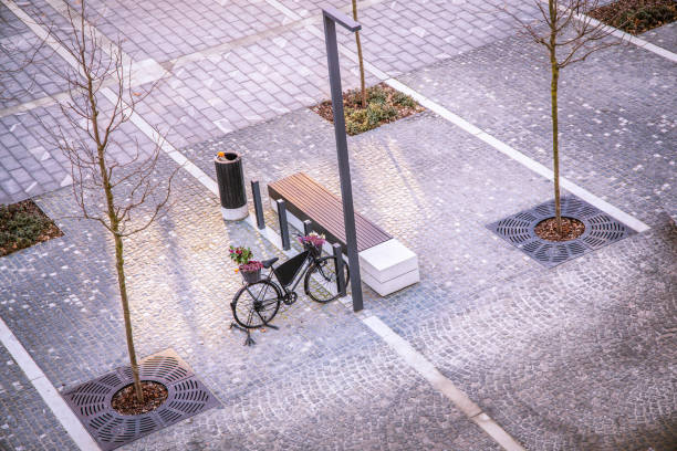 istock Bicycle in the city 1471458640