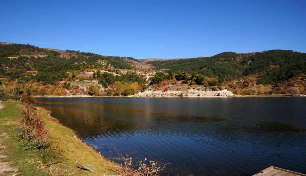 istock Cubuk Lake - Bolu 1471482576