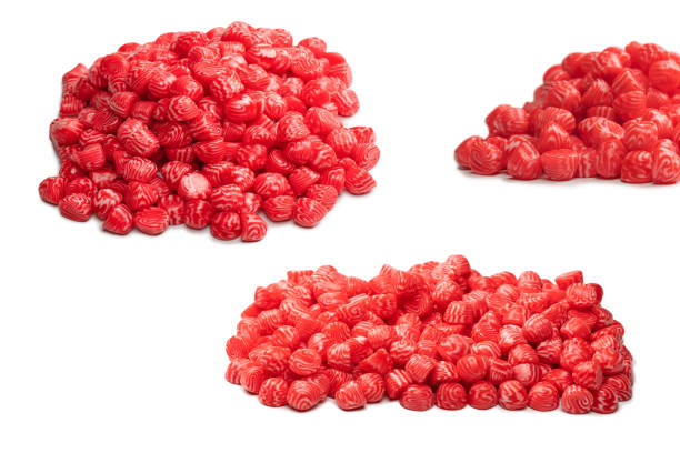 istock Red round tasty gummy candies islolated on a white background. 1471487598