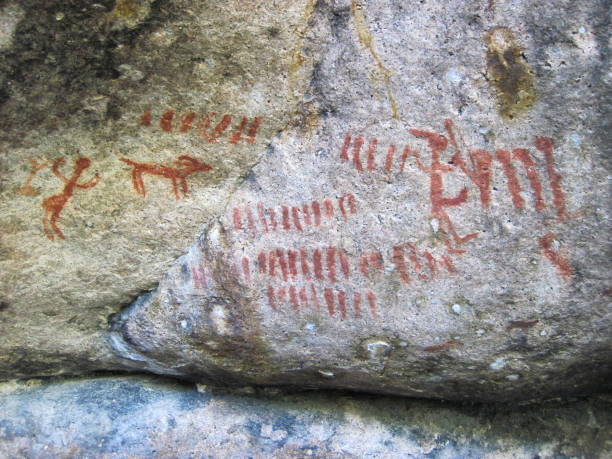 istock Idaho petroglyphs on the Middle Fork of the Salmon River 1471522827