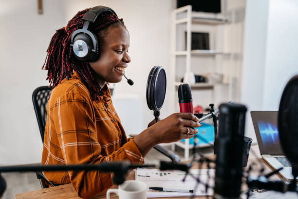 istock The best way to express yourself, podcast 1471529586