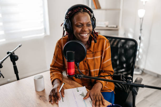istock The best way to express yourself, podcast 1471529589