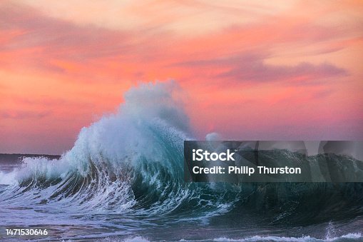 istock Powerful display of ocean waves colliding creating water explosion in dramatic light 1471530646