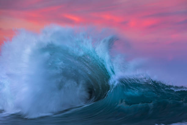 istock Powerful display of ocean waves colliding creating water explosion in dramatic light 1471530682