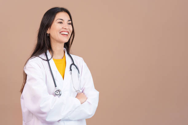 istock Friendly caucasian female doctor in uniform and stethoscope 1471565523