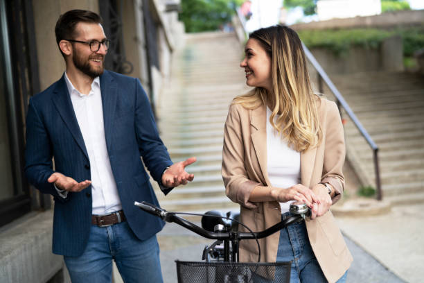 istock Beautiful businesswoman with bicycle. 1471581840