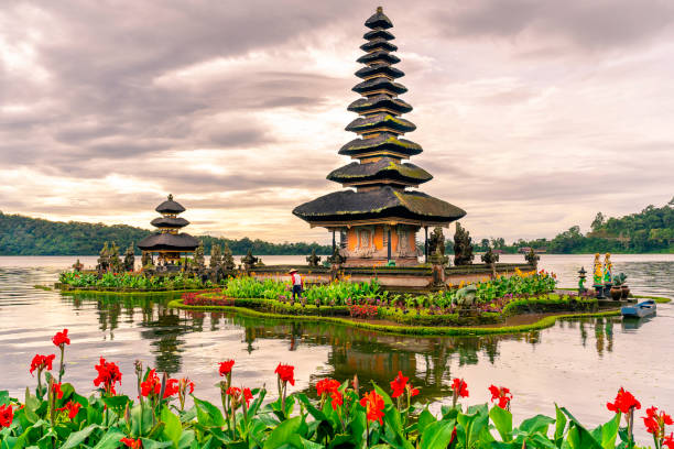istock Ulun Danu Beratan Temple, Bali , Indonesia 1471612992