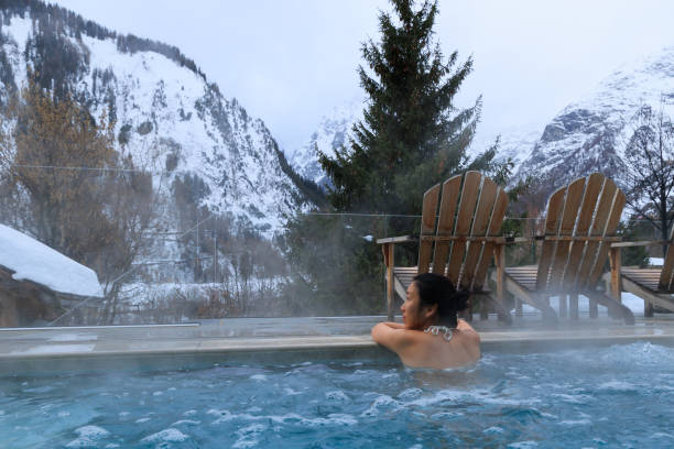 istock Lady relaxing in hot water SPA pool in Mont Blanc 1471636483