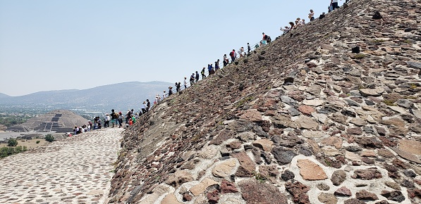 Sun Pyramid escalation. Teotihuacan