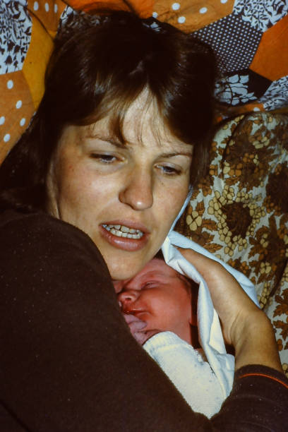 istock Childbirth in the seventies 1471650048