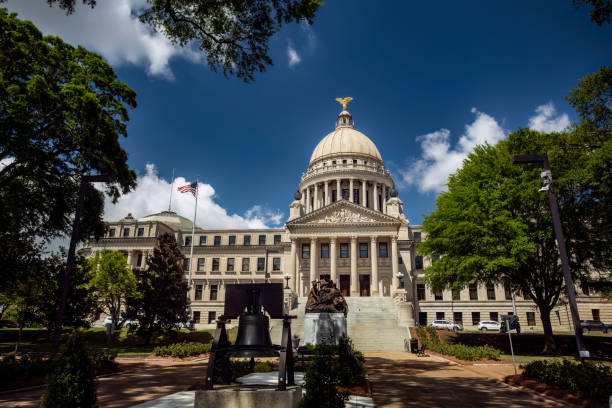 istock Mississippi Capitol Building 1 1471685355