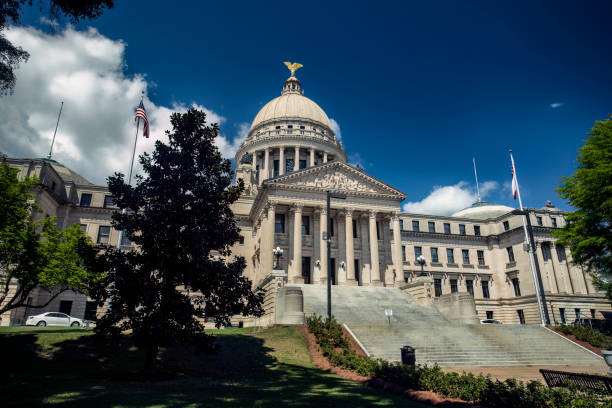 istock Mississippi Capitol Building 3 1471685369