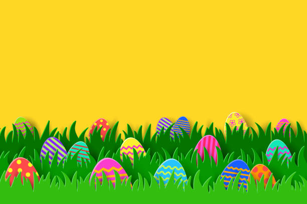 풀밭에 숨겨진 화려한 부활절 달걀. 종이 컷 스타일 배경입니다. 벡터 그림 - 부활제 stock illustrations
