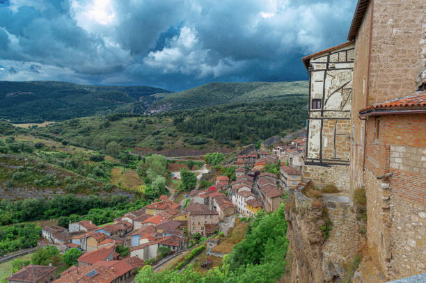 istock village on the mountain 1471709831