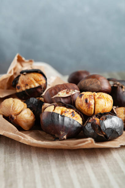 istock Sweet chestnut, Ripe chestnuts, Chestnut, Grilled chestnuts 1471723906