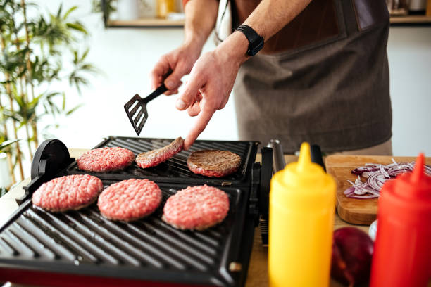 istock Making food is a simple joy for him 1471726441