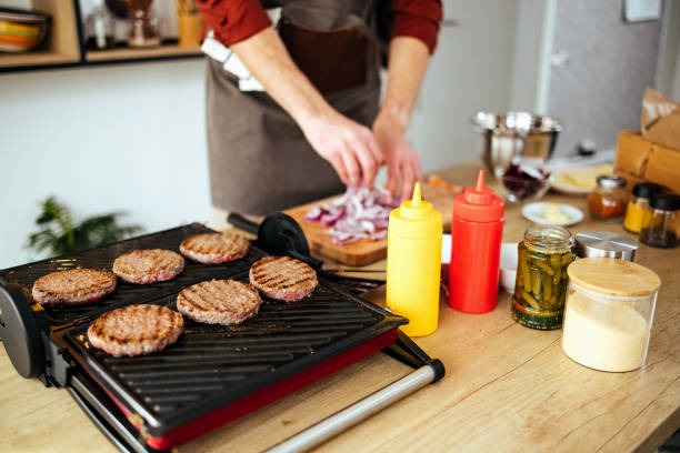 istock Homemade burgers 1471726476