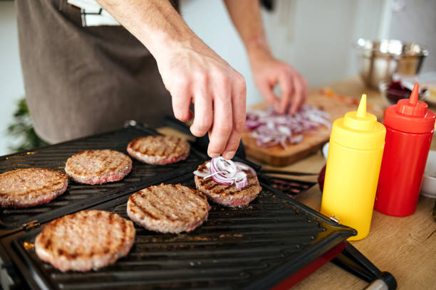 istock Homemade burgers 1471726494