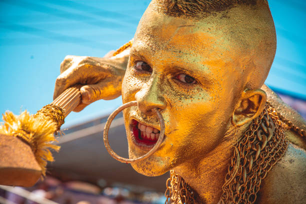 goldener mohikaner - cumbia stock-fotos und bilder