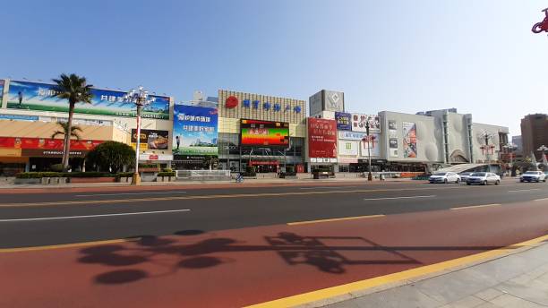istock Zhuhai and Shenzhen cities 1471762689