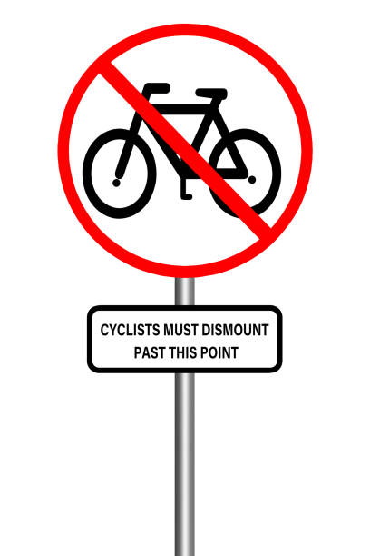 велосипедисты должны демонтировать знак - bicycle racing bicycle isolated red стоковые фото и изображения