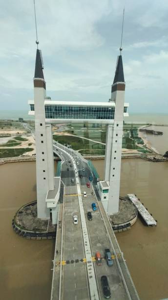 istock Drawbridge Terengganu 1471851929