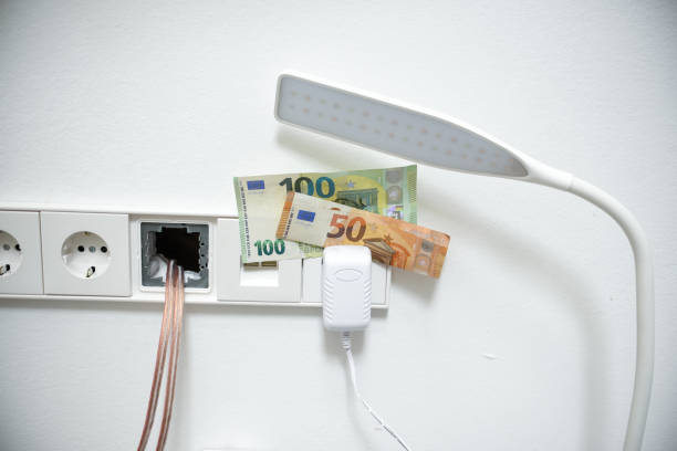 istock Socket and money in the room 1471860551