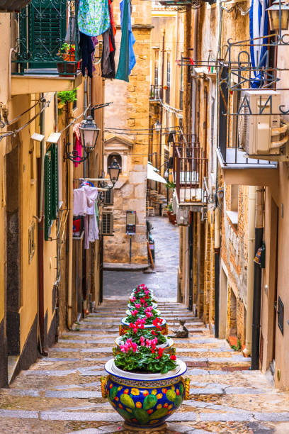 istock Cefalu, Sicily, Italy Alleyways 1471885476