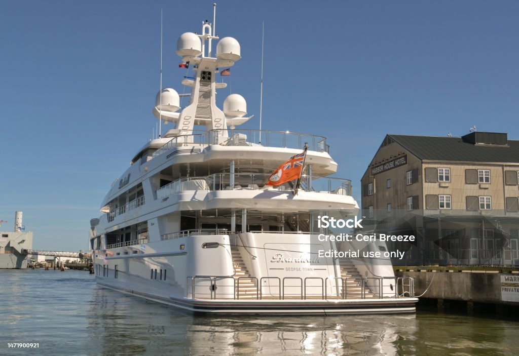 who owns the boardwalk yacht in galveston