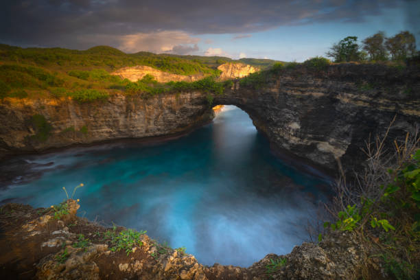 istock Broken Beach Nusa Penida Bali 1471909492