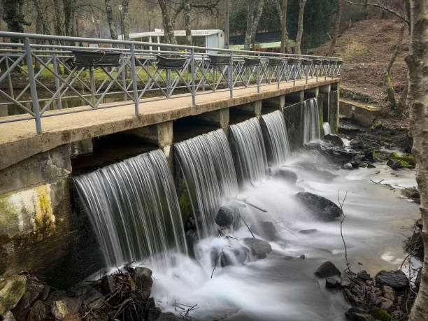 istock Small water dam in the Nadais leisure park 1471931398
