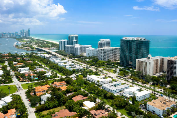 istock Aerial drone shot of Bal Harbor 1471943475