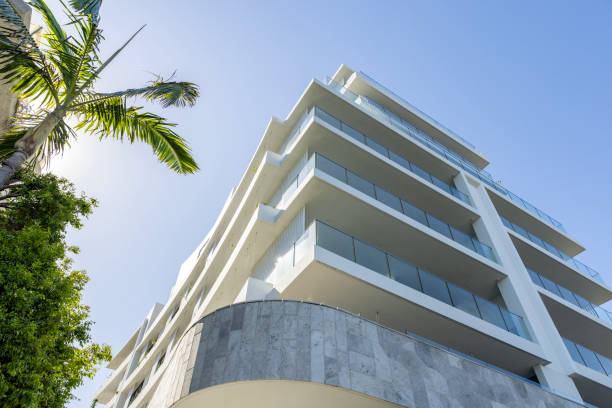 istock Closeup new, modern apartment building, background with copy space 1471947603