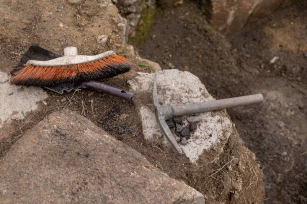 istock Tools on the ground in an archaeological excavation, work tools 1471949586