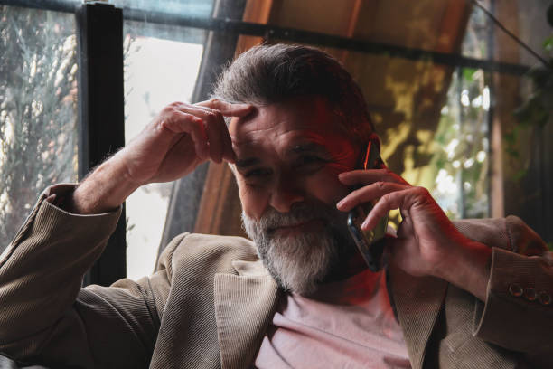 istock Smile on mature bearded man 1471954402