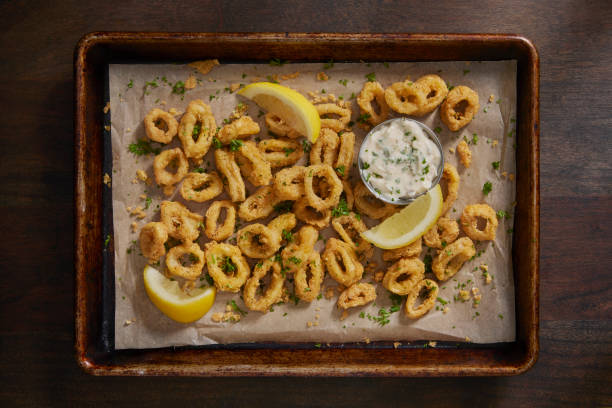 istock Salt and Pepper Calamari 1471962366