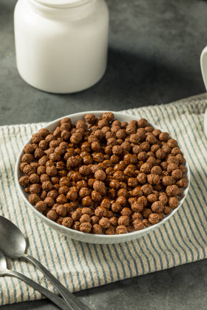 istock Healthy Sweet Chocolate Puff Cereal 1471972217