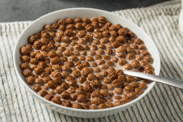 istock Healthy Sweet Chocolate Puff Cereal 1471972227