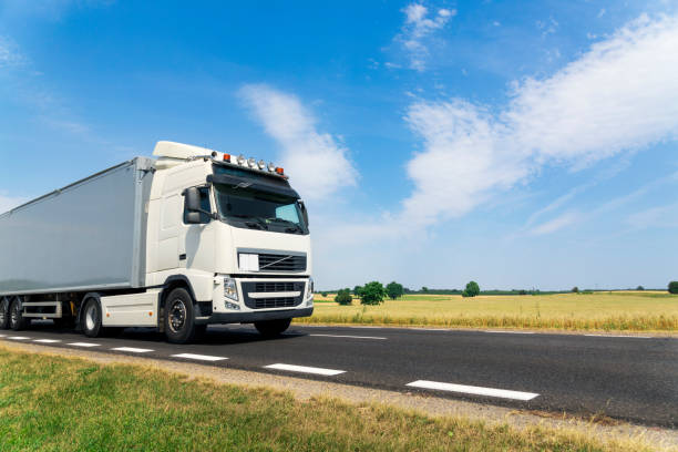 istock Delivery truck on the road 1471987716