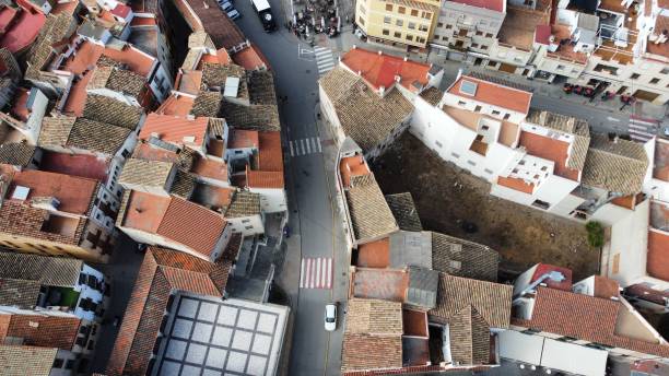 istock Medieval spanish town in the mountains 1472070316