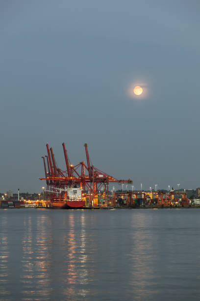 vancouver port - vancouver harbor imagens e fotografias de stock