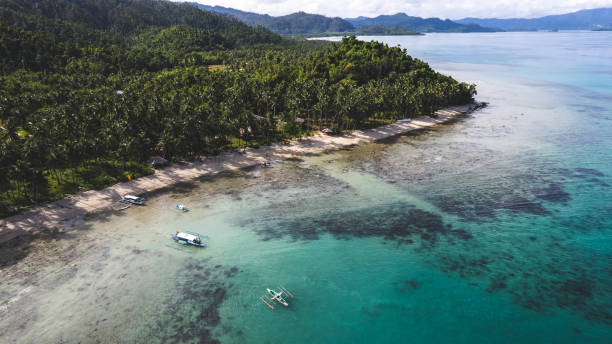 istock Boat and tropical Decor 1472102660