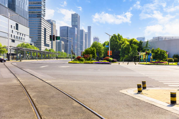 istock City financial district street 1472108076